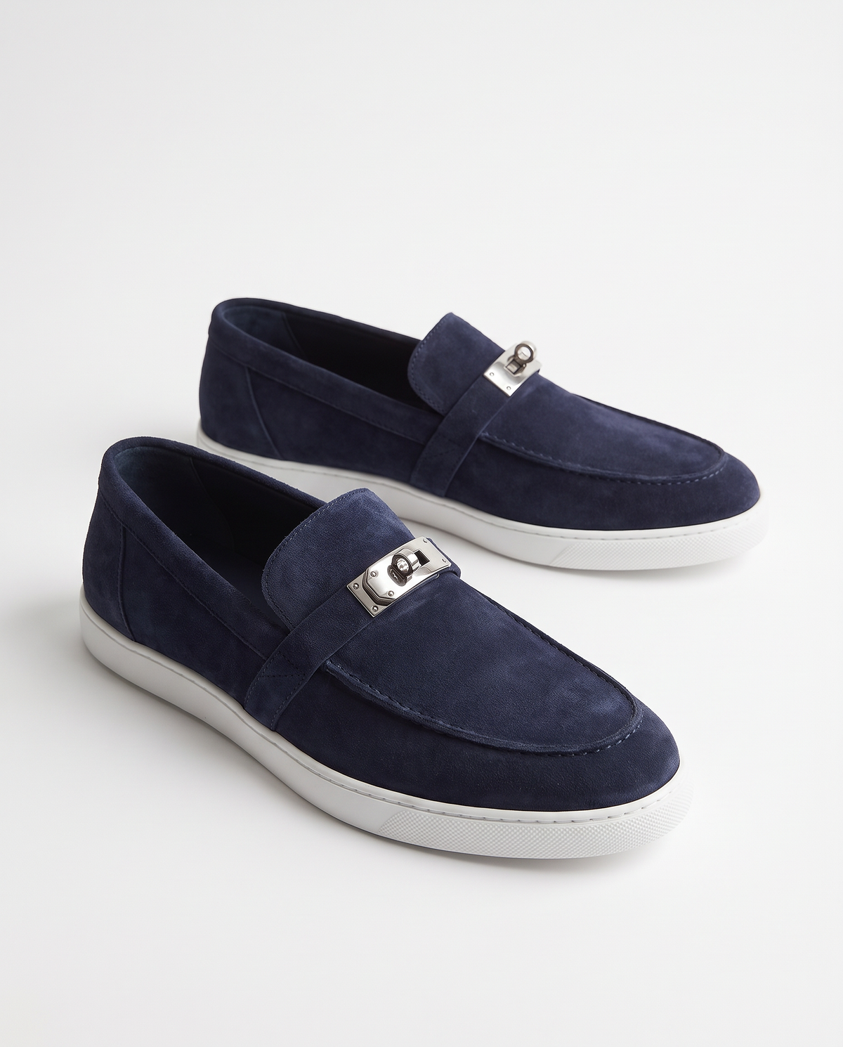 donkoerder blauw