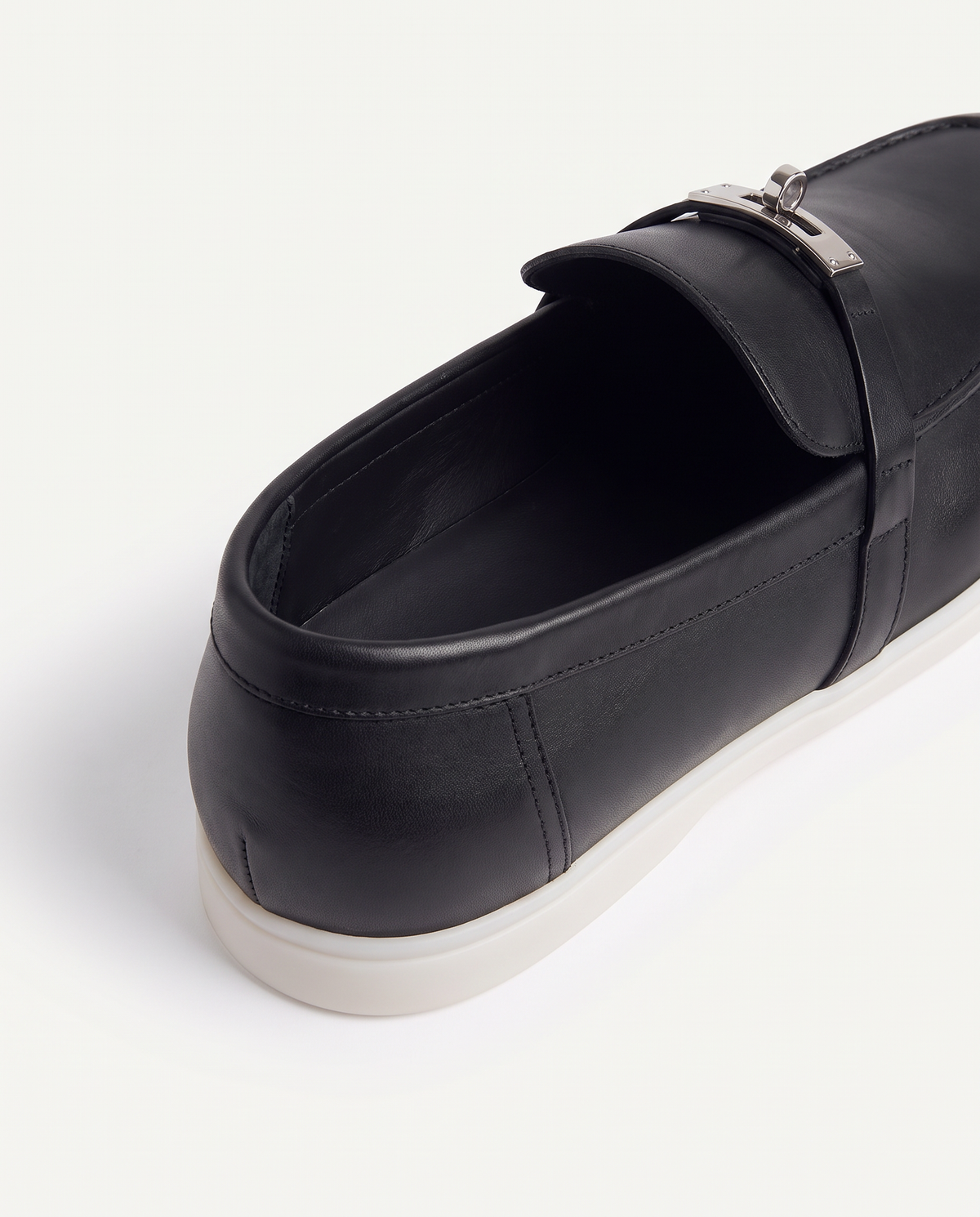 The Riviera — Onyx Patent